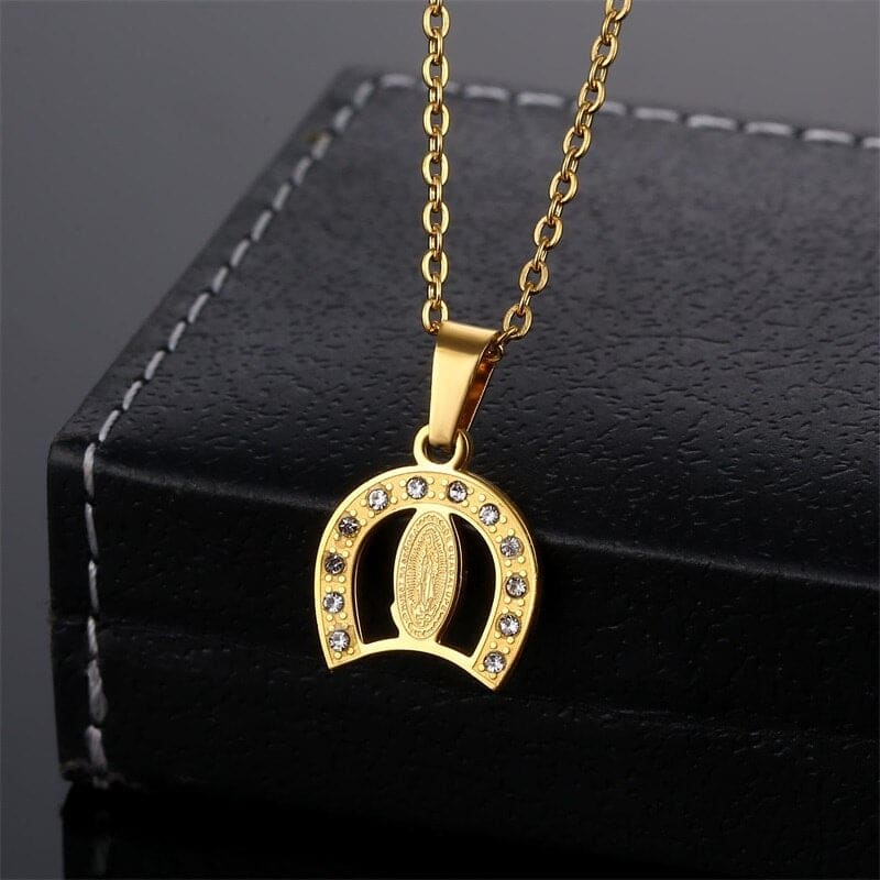 10k gold horseshoe necklace - Dream Horse
