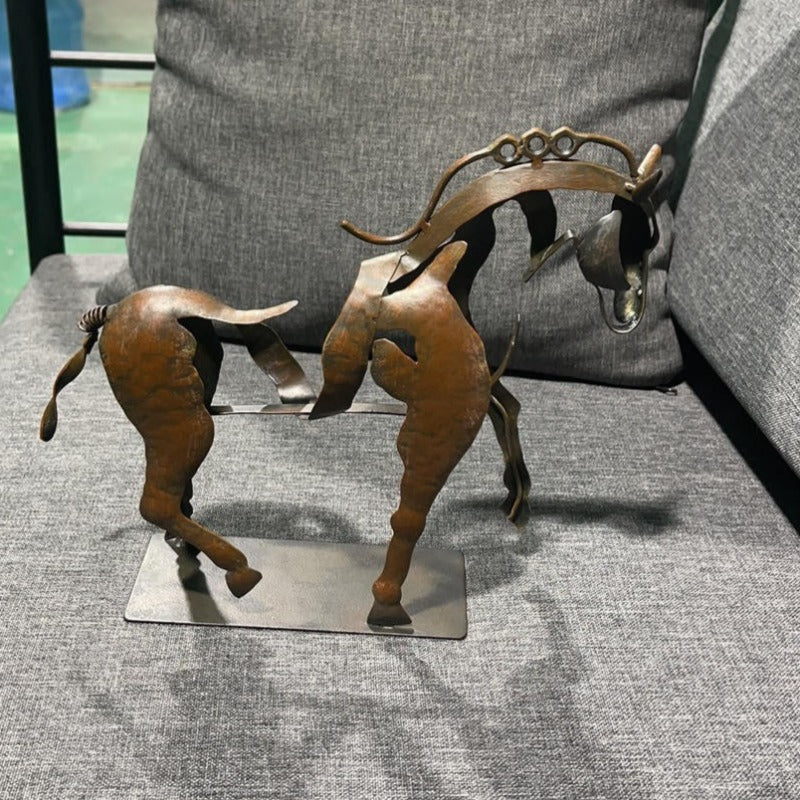 Art-deco-horse-lamp