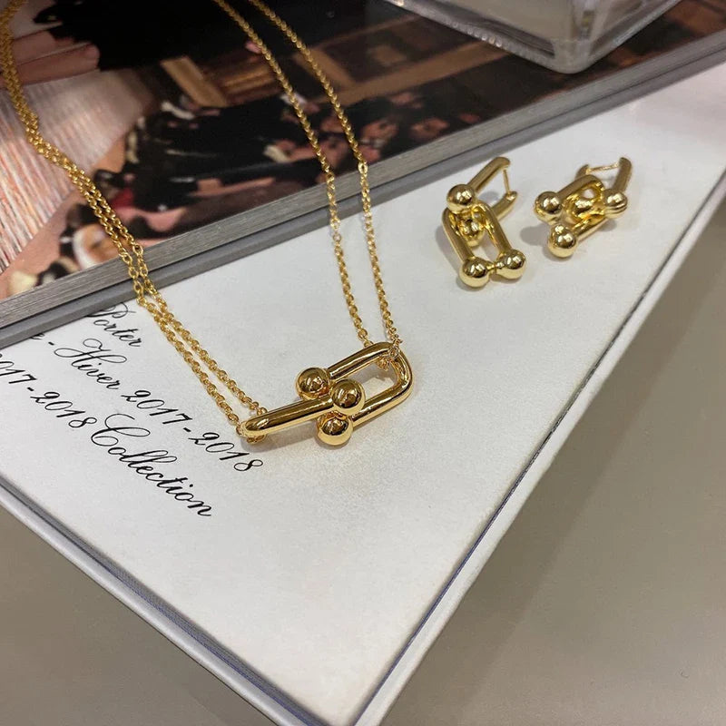 Horse shoe charm necklace Dream Horse