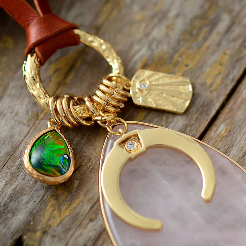 Large gold horseshoe necklace Dream Horse