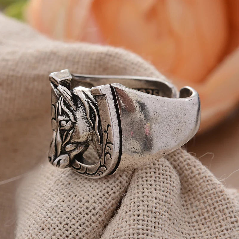 Horseshoe horse head ring Dream Horse