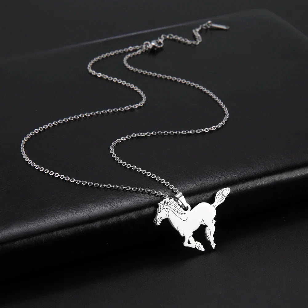 Horse racing necklace Dream Horse