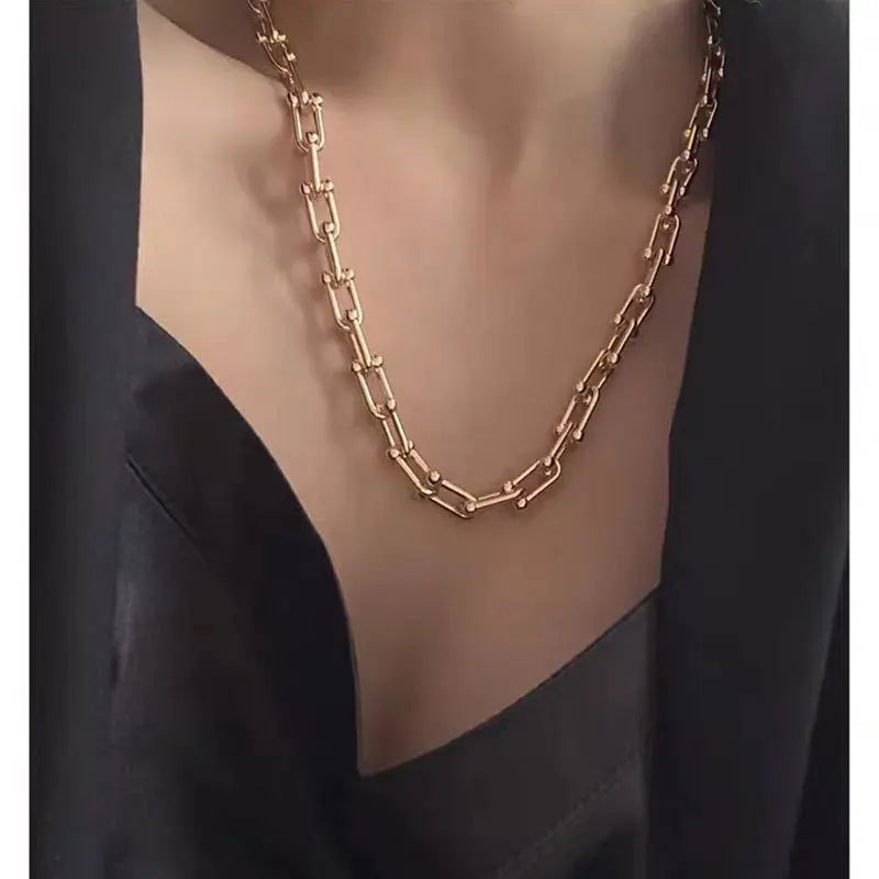 Horseshoe earrings and necklace set Dream Horse