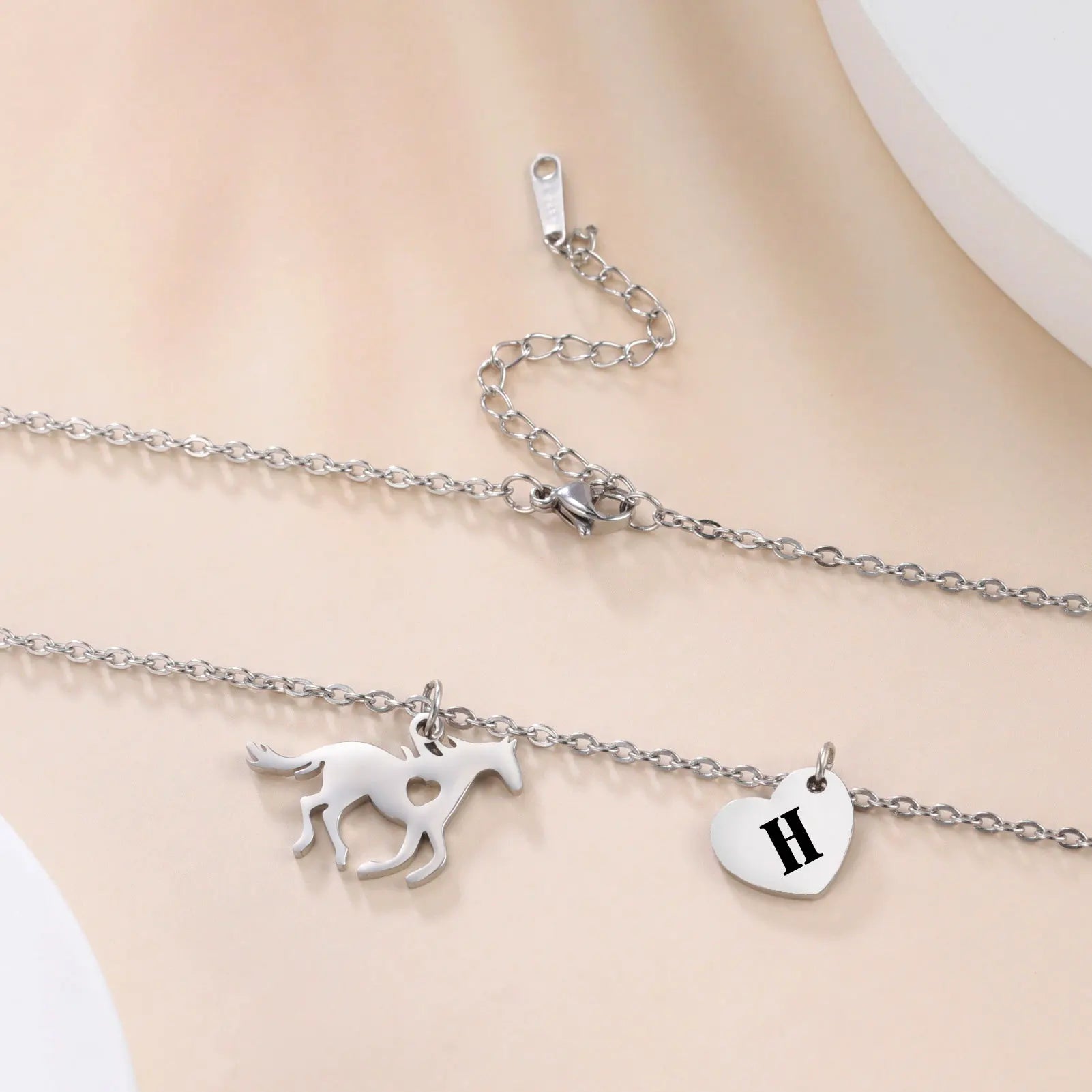 Horse charm pendant Dream Horse