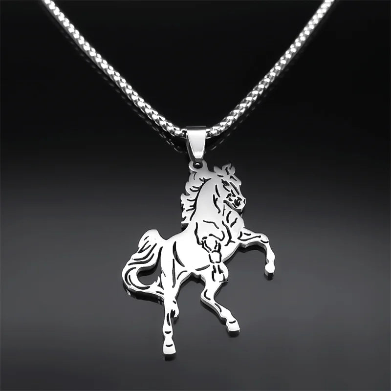 Jumping horse necklace Dream Horse