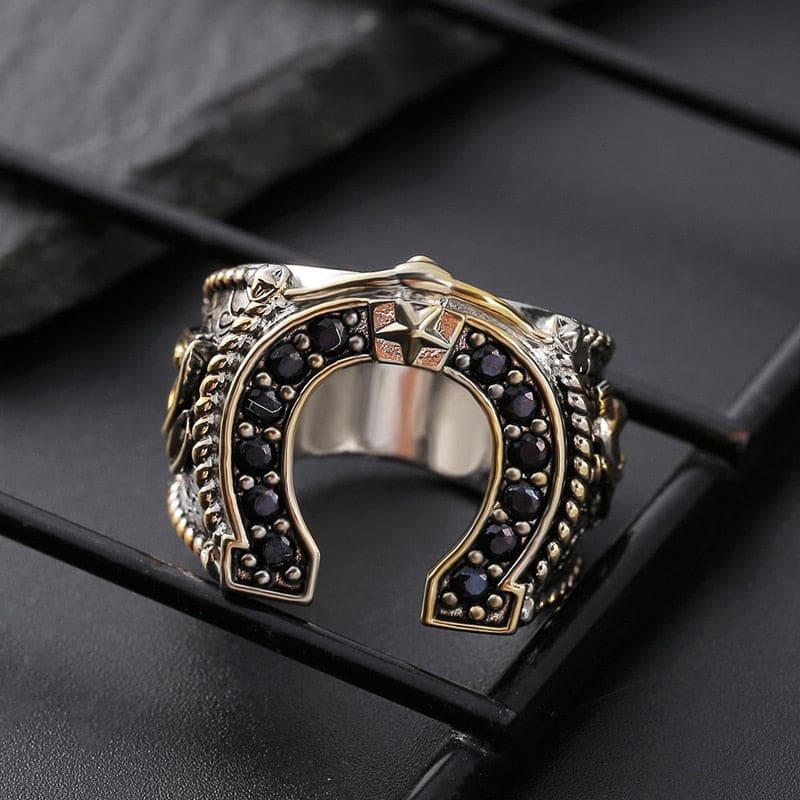 Black horse ring - Dream Horse