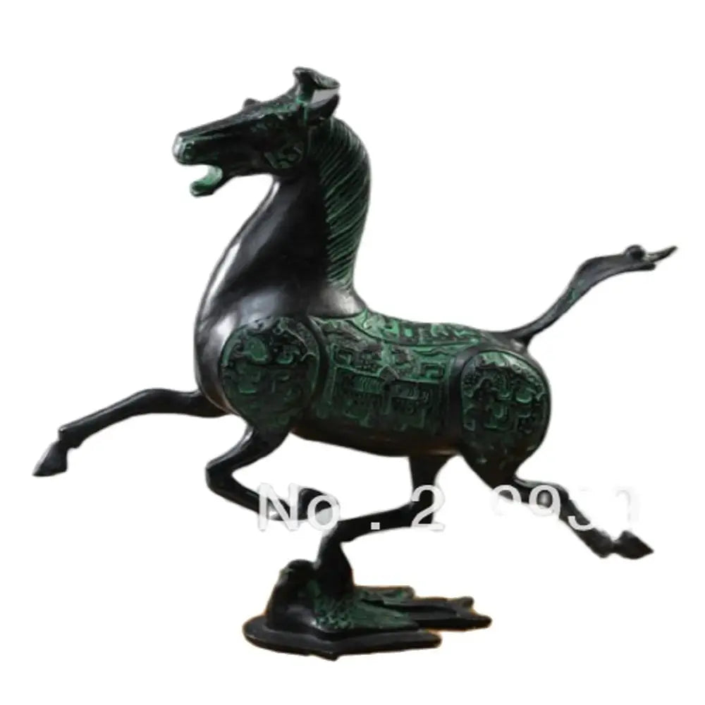 Galloping horse sculpture Dream Horse