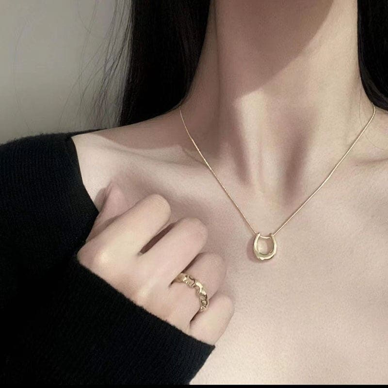 Horseshoe necklace engraved - Dream Horse