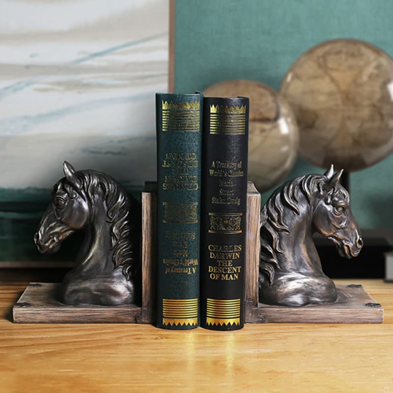 Retro horse head statue - Dream Horse