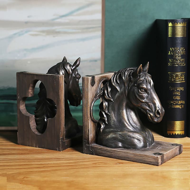 Retro horse head statue - Dream Horse