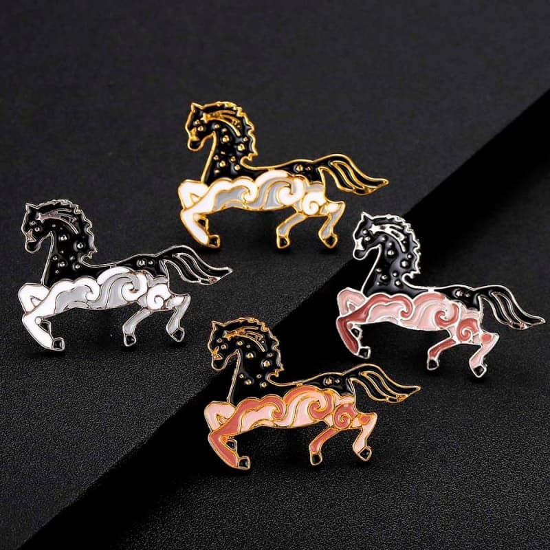 Royal horse pin - Dream Horse