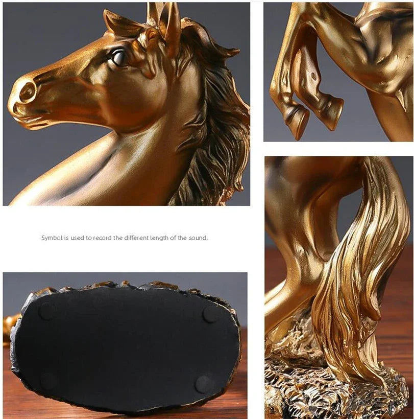 Small horse sculpture Dream Horse