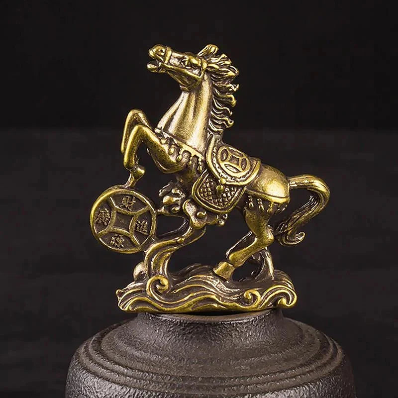 Small horse statue Dream Horse