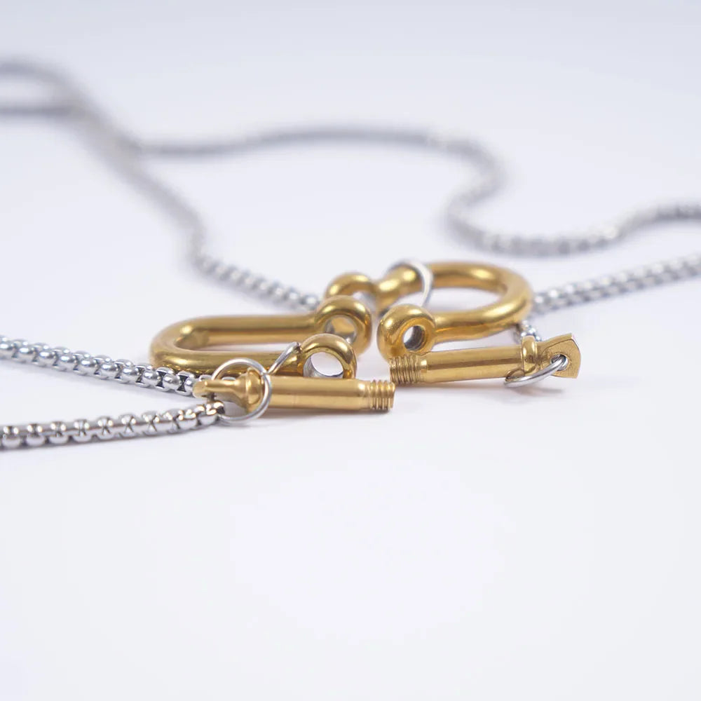 Tiny gold horseshoe necklace Dream Horse