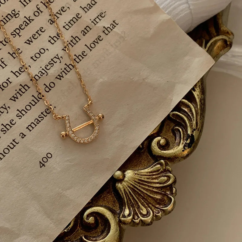 Tiny horseshoe necklace Dream Horse