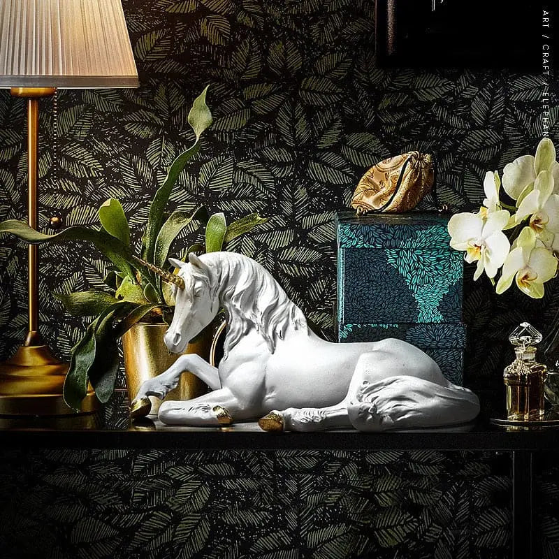 White horse statue decor - Dream Horse